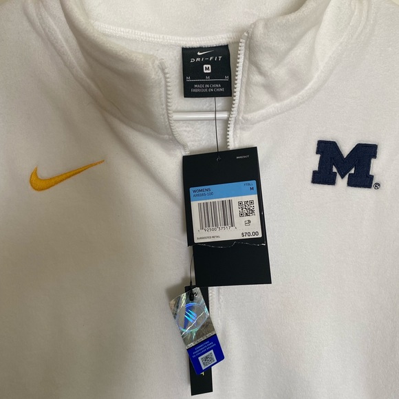 Nike, U of M sweatshirt - Picture 2 of 3